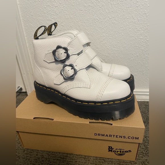 White Devon Flower Doc Martens - Picture 1 of 5
